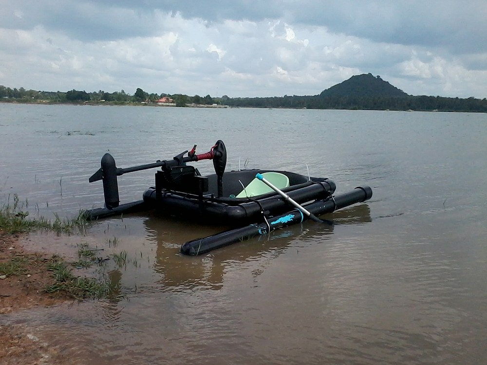 เรือจากอ่างผสมปูน  version 2