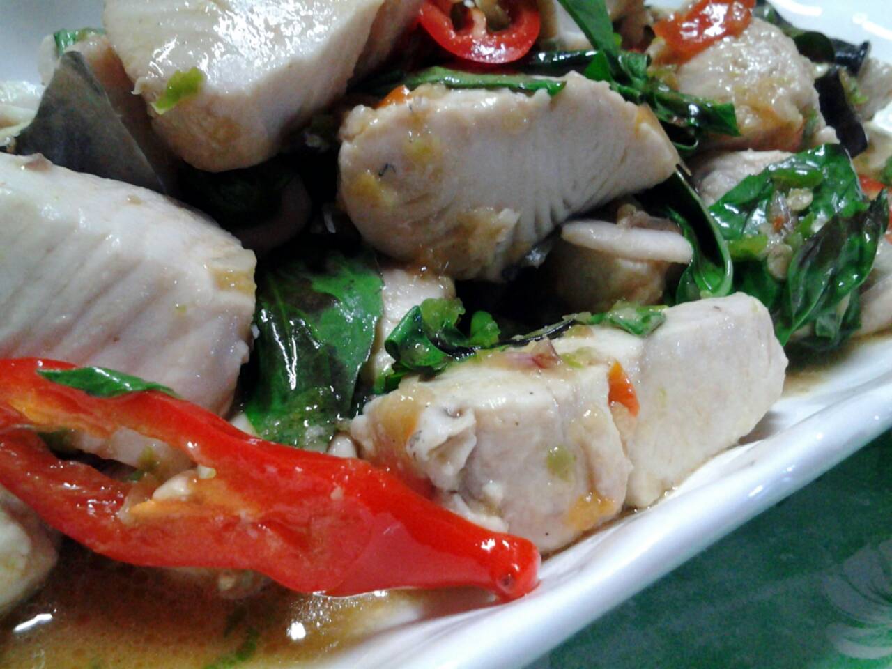 ผัดเผ็ดปลาอินทรี
