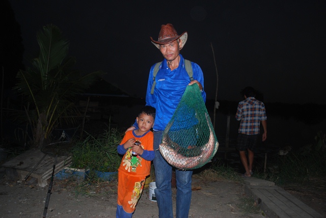 บ่อตกปลาหนุ่มบางวัว (บ่อปลารวม)ที่ 11,12-01-57