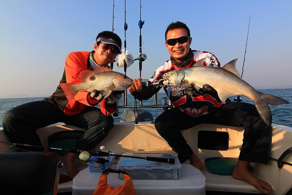 ***..LightJigging กับ 300ยอด Fishing Boat..***