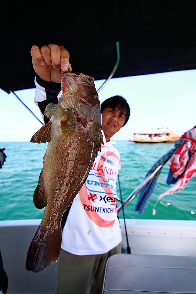 ***..LightJigging กับไต๋กุ๊ก..300ยอด Fishing Boat..***  