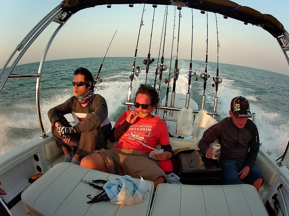***..LightJigging กับไต๋กุ๊ก..300ยอด Fishing Boat..***  