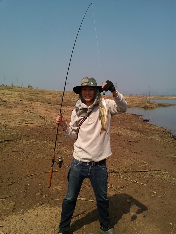 ตกกระสูบ ที่เขื่อนแควน้อยบำรุงแดนครับ สนุกมากๆ