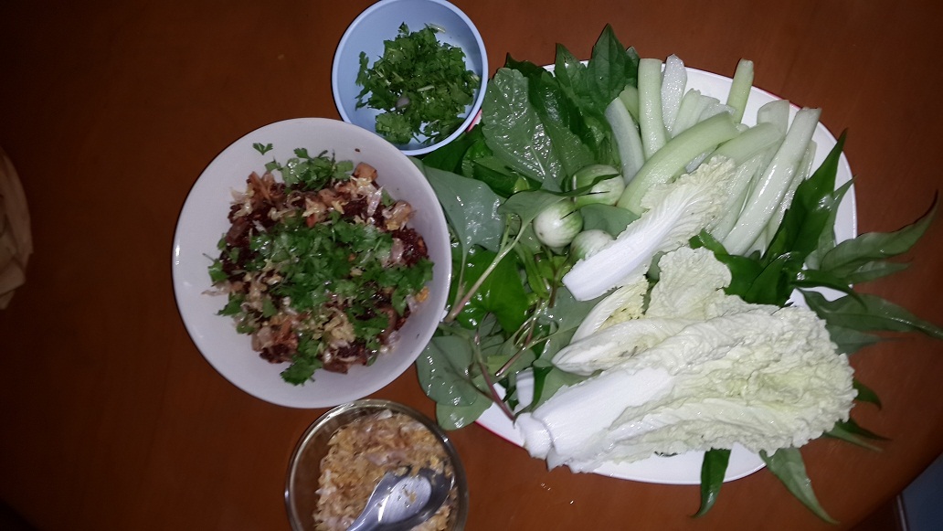 ลาบหมูครับ(ลาบเหนือ ลำพูน)