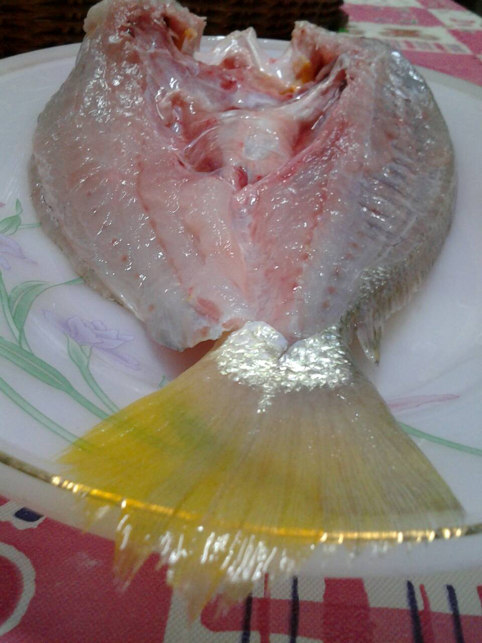 ปลาจวดทอดราดซอสเขียวหวาน