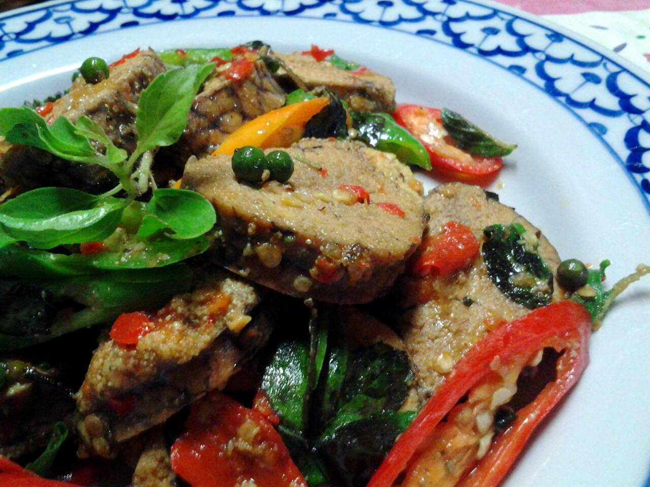 ไข่ปลาผัดขี้เมา