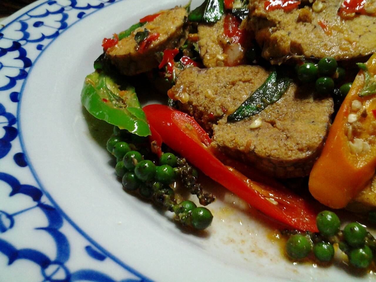 ไข่ปลาผัดขี้เมา