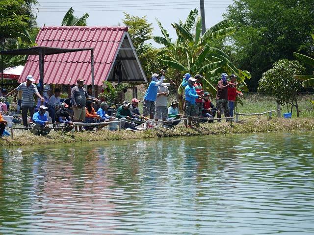 6 เมษา 57 ภาคกลางวันลุ้น 20,000 ที่บ่อโฟล์คซอง ท่าเรื่อ อยุธยาคับ