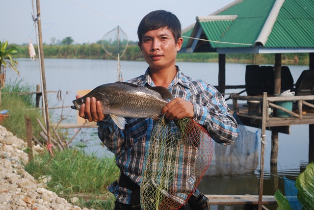 บ่อตกปลาหนุ่มบางวัว (บ่อปลารวม) วันที่ 29,30 - 03 - 57