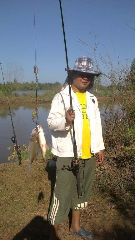 ตกปลาที่ คลองหาดยาง 23.5 kg 2013-11-01 chotbedtepteva