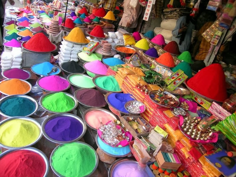 เทศกาลสาดสี (Holi festival)