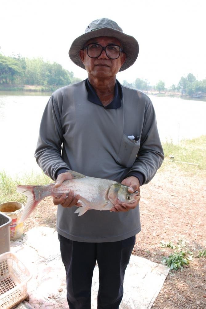 ขอเชิญร่วมแข่งขันตกปลาบึงบอน อุตรดิตถ์ วันที่ 25 พฤษภาคม 2557