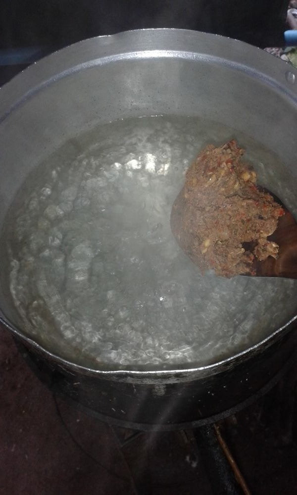 แกงเลียงไก่กันหน่อยครับน้าๆ