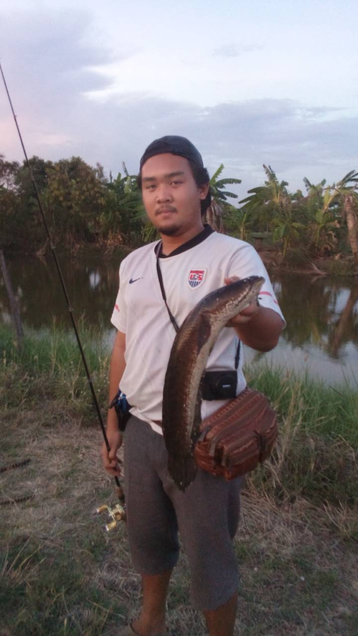 ,,, ไ ป เ ดิ น ห น อ น . . .