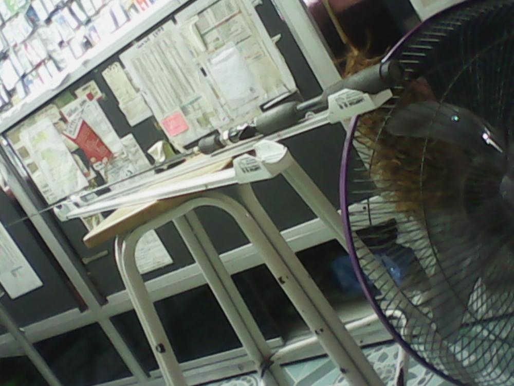 ที่วางคันจากรางนีออน