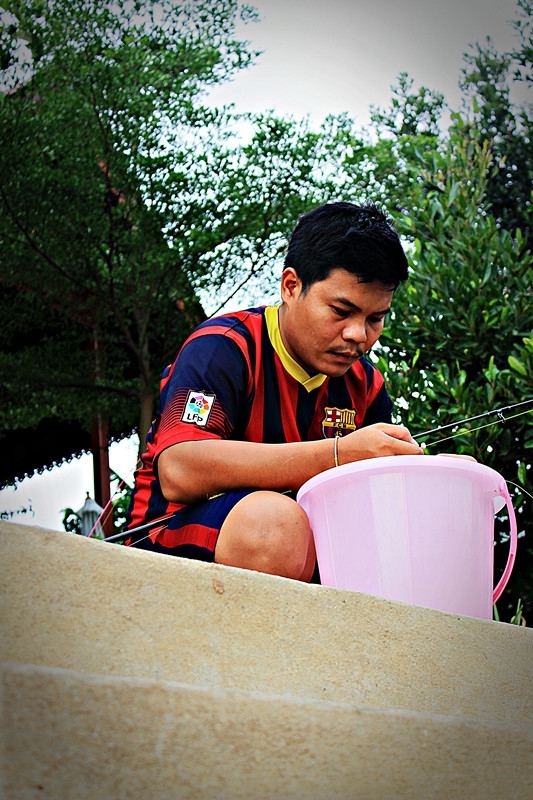ตกกุ้ง&ปลาพร้อมทีมงานกระชังแตก ณ.บ้านแป้งโฮมสเตย์ครับ