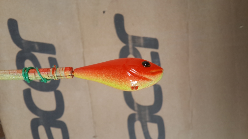 คู่แข่งของRapala