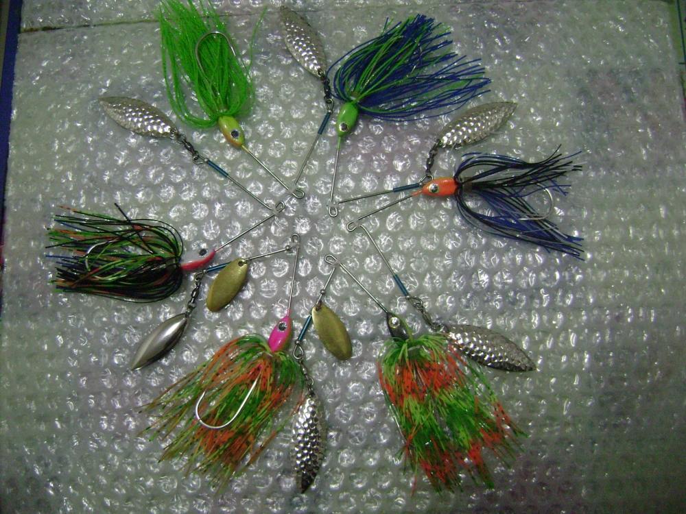 + SpinnerBait 3/8 OZ เบ็ด 4/O +