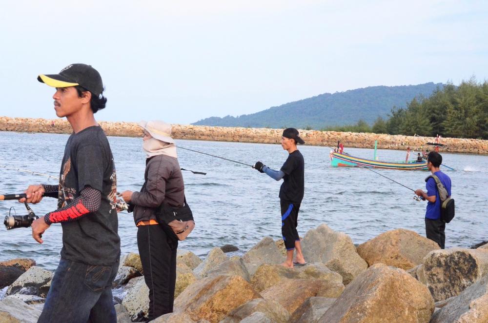 เยี่ยมหมายหาดนราทัศน์มาวัน