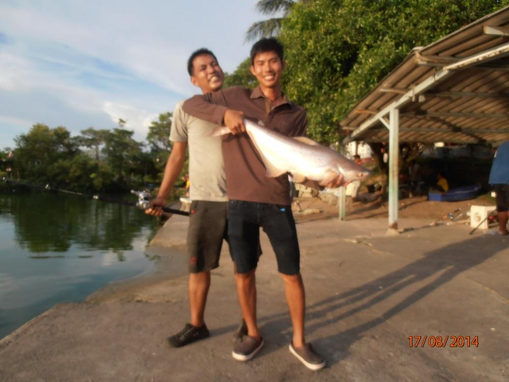 บ่อตาขัน....แก้คันวันอาทิตย์