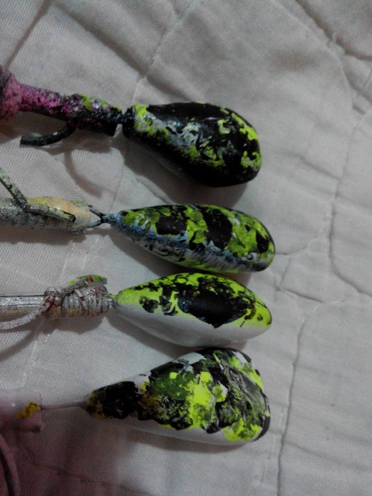 งานไส้สักเหลามือ...........