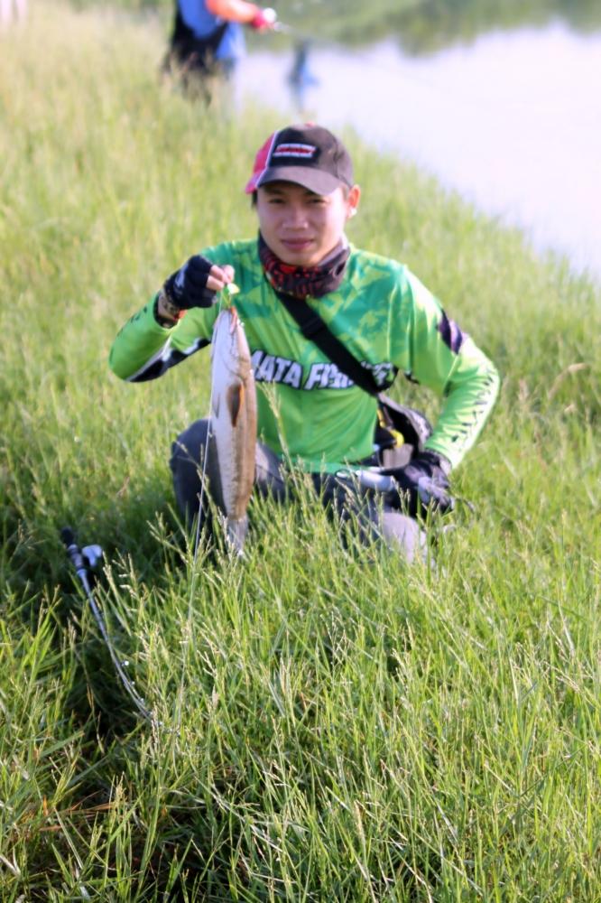วันว่างๆๆปัยตกช่อนกัน กับทีม Amata Fishing ขอบคุณความสนุกนี้จากทีมงาน พานทอง 47