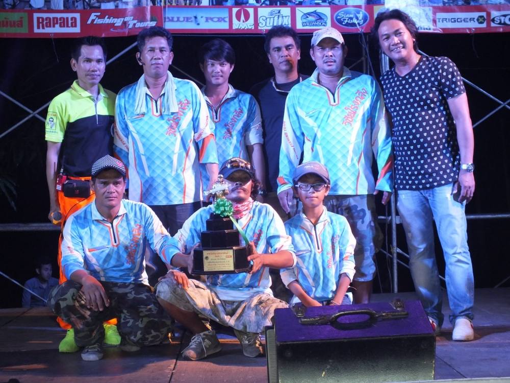 รวมรูปแมท100,000ที่ผ่านมา พบกันอาทิต12ตุลา57เอามันส์ ลุ้นหัว 100,000 หาง 10,000