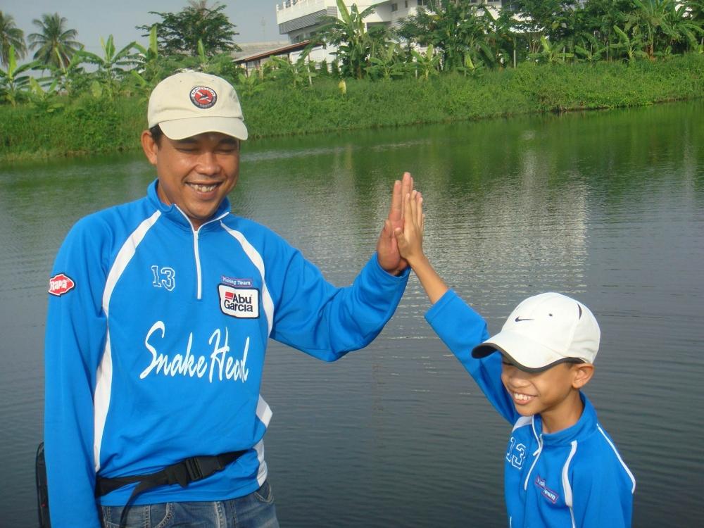 หมายนี้มีแต่ของใหญ่ๆๆ    SnakeHead Angler Club