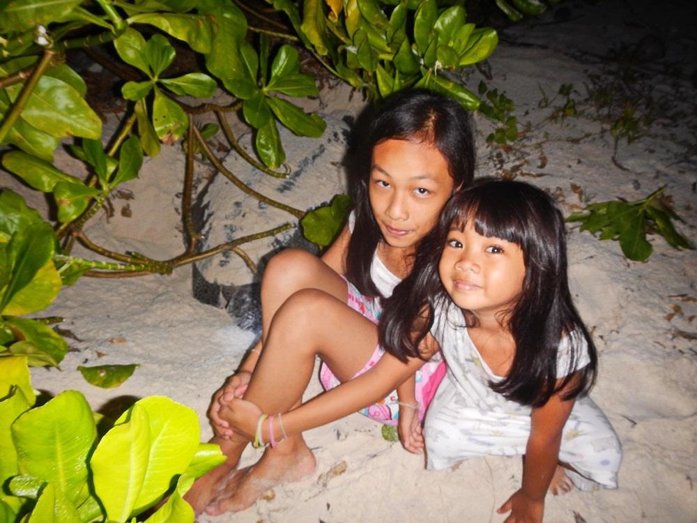 @@_**.....เต่ายักษ์...ขึ้นมาไข่ ริมชายหาด ใครไม่เคยเห็นเข้ามาดู.....**_@@