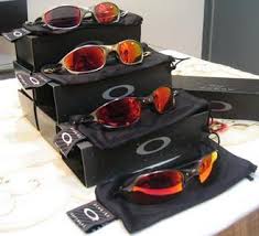 มาดูกันแว่น OAKLEY X-METAL เบญจภาคีทำไมถึงแพงนัก..