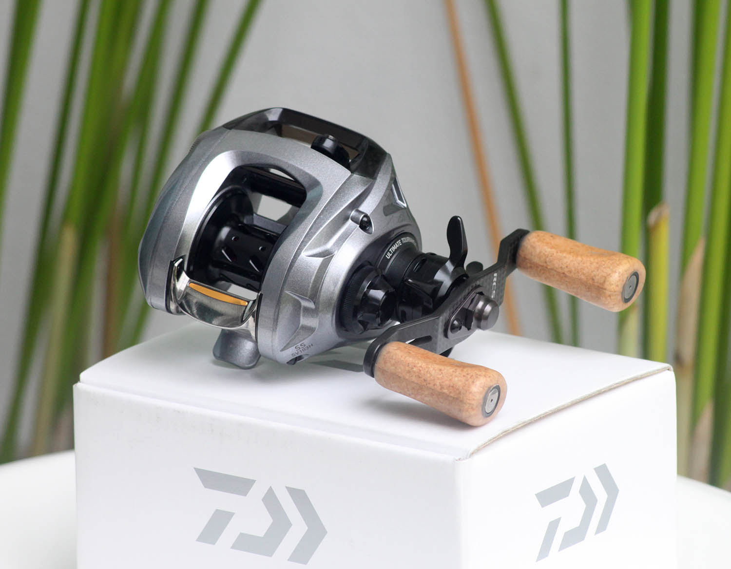 Y> [แต่งรอก]  DAIWA  SS SV103 หัวใจ Megabass    <Y