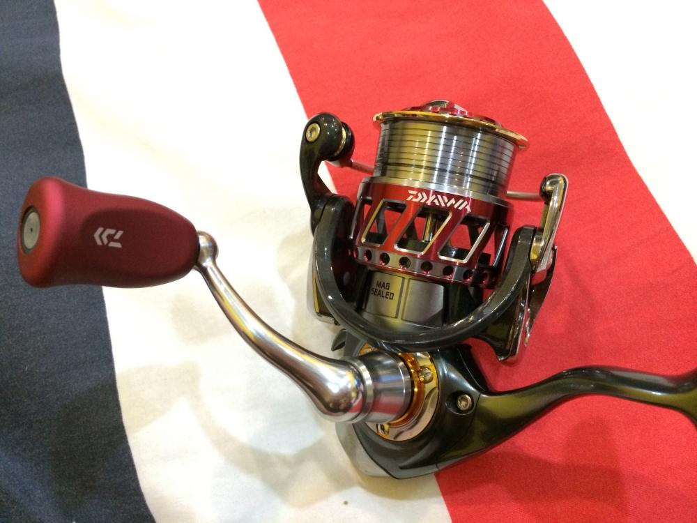 DAIWA CERTATE'13 อยากหล่อเหมือนรุ่นพี่