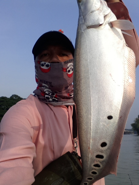 หลบงานไปเช็คหมาย