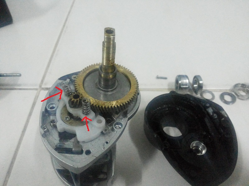 ผ่ารอกหยดน้ำ  Arcadia GP20 (แบบบ้านๆ ครั้งแรก)