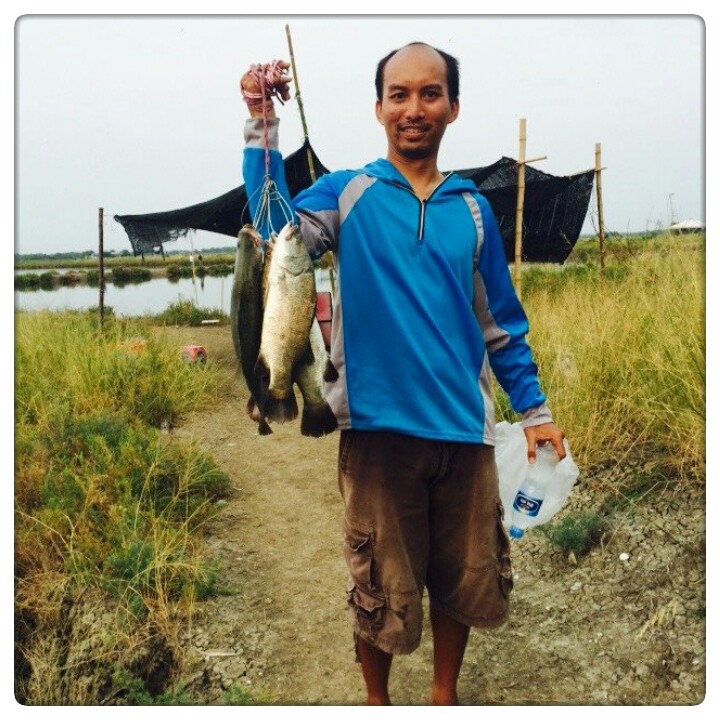 วันหยุด 10 ธ.ค. 57 ซ้ำ"บ่อป้าต้อย" 500 -.