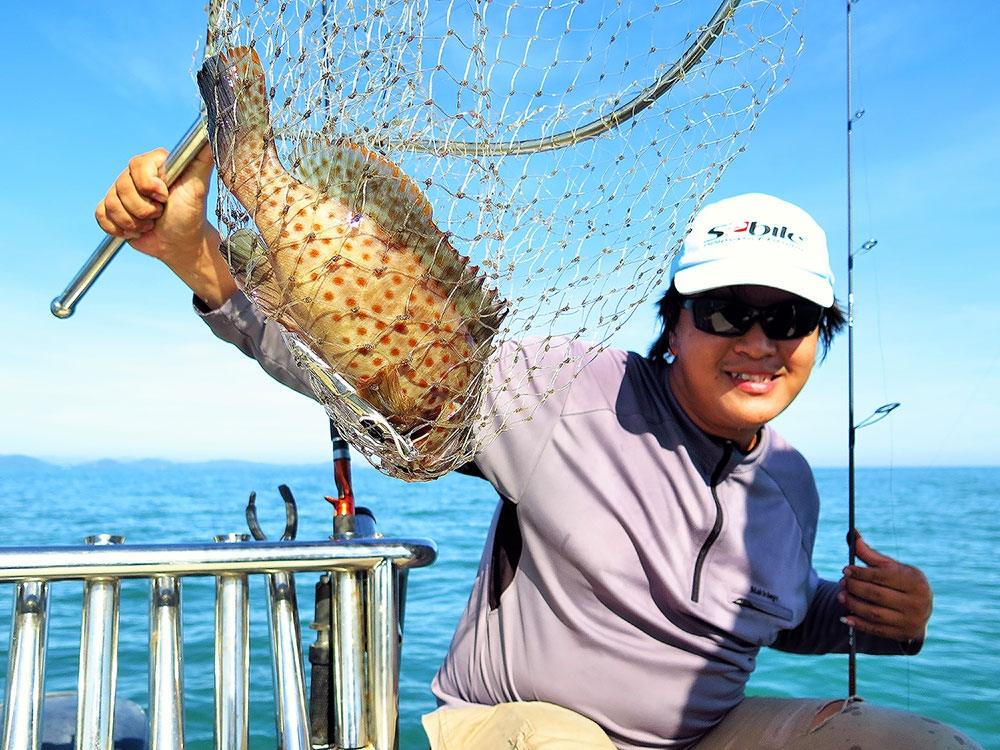 **..หนุกหนานกับ..300ยอด...fishing boat..**