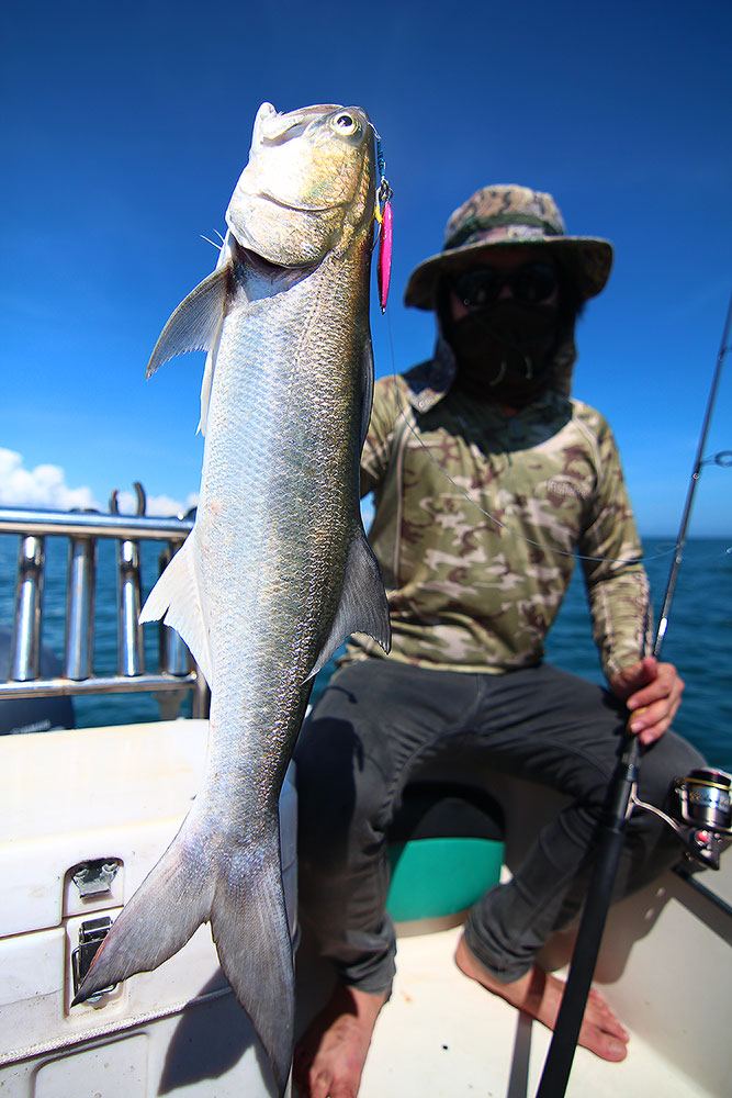 **..หนุกหนานกับ..300ยอด...fishing boat..**