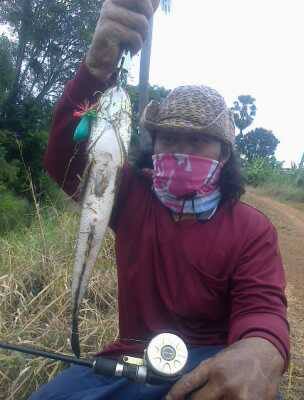 ส่งผลงาน FISHING4U หน่อยครับ...  โดย นักตกปลาจนๆ