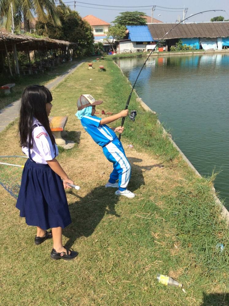 พอได้ไหมคับ  น้าๆ. บ่อบางมด