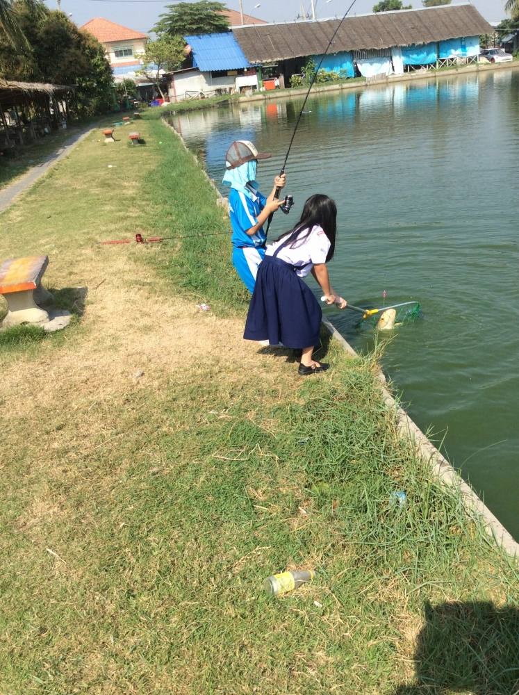 พอได้ไหมคับ  น้าๆ. บ่อบางมด