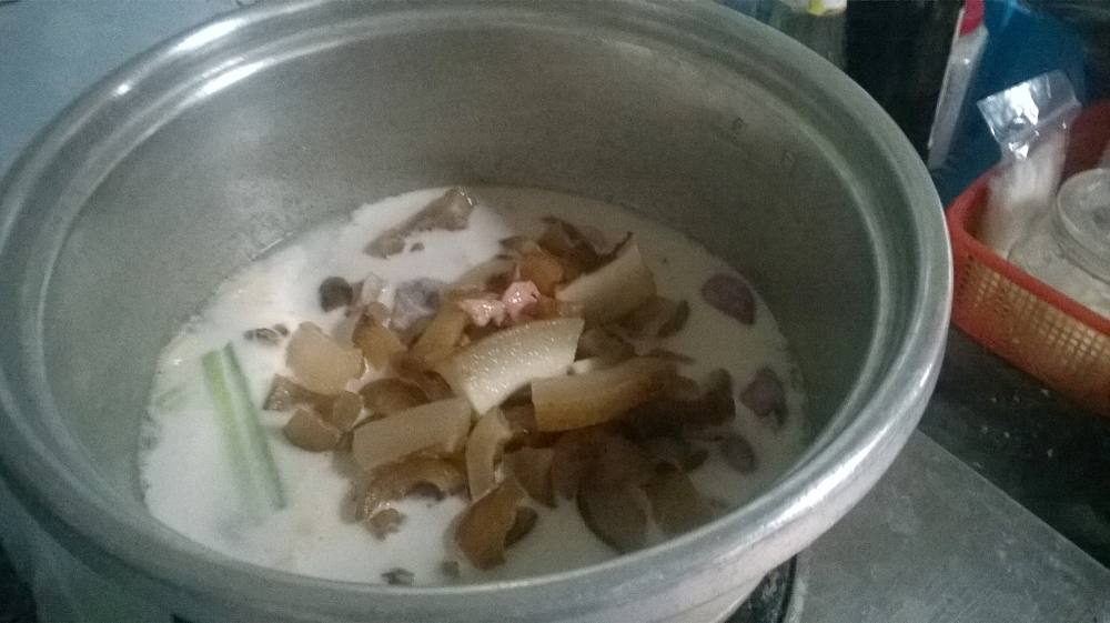 ต้มข่าหนางวัว √