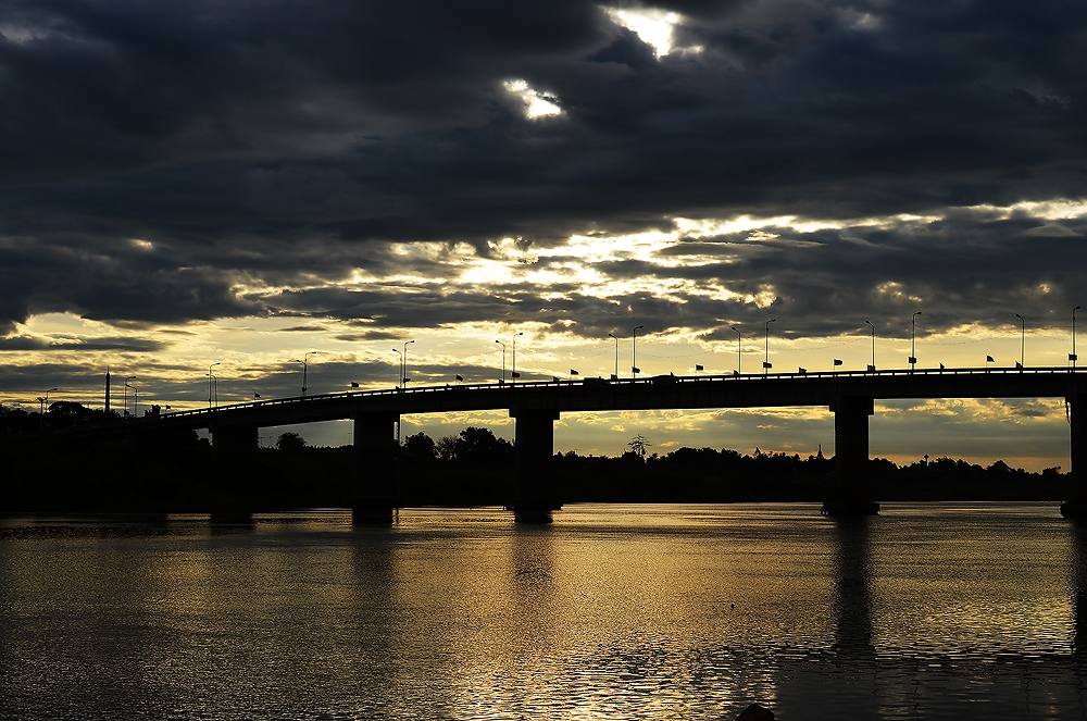..... กระสูบเจ้าพระยา ^^ สะพานไชโย ..... 