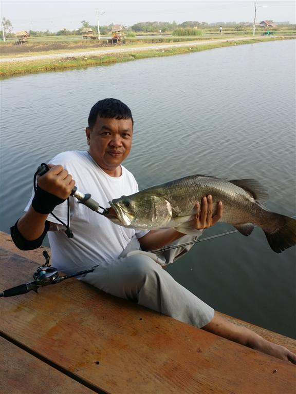 ความสุขเล็ก ๆ  ณ PILOT 111  Fishing Park ( 14-15 ก.พ. 58 )