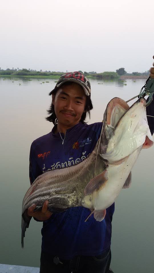 ฝากเนื้อฝากตัวด้วยนะครับ