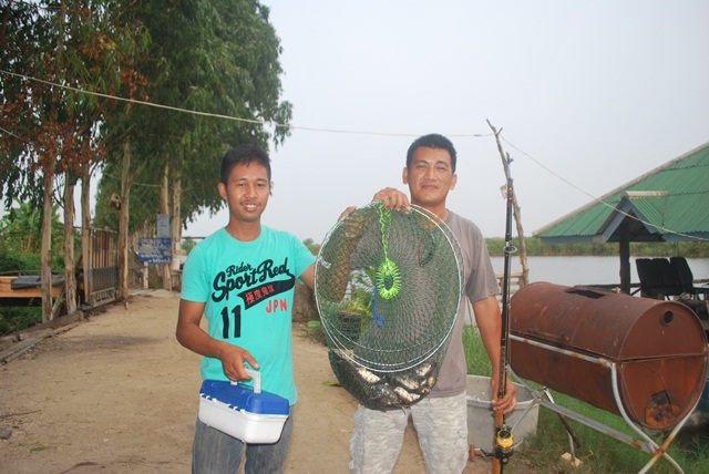บ่อตกปลาหนุ่มบางวัว (บ่อปลารวม) วันที่ 21,22-03-58