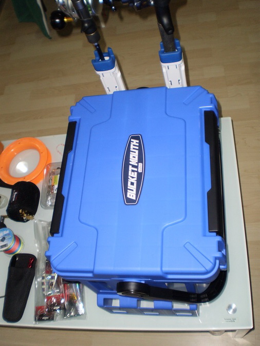 ((( MEIHO BOXES BUCKET MOUTH BM-7000 BLUE )))