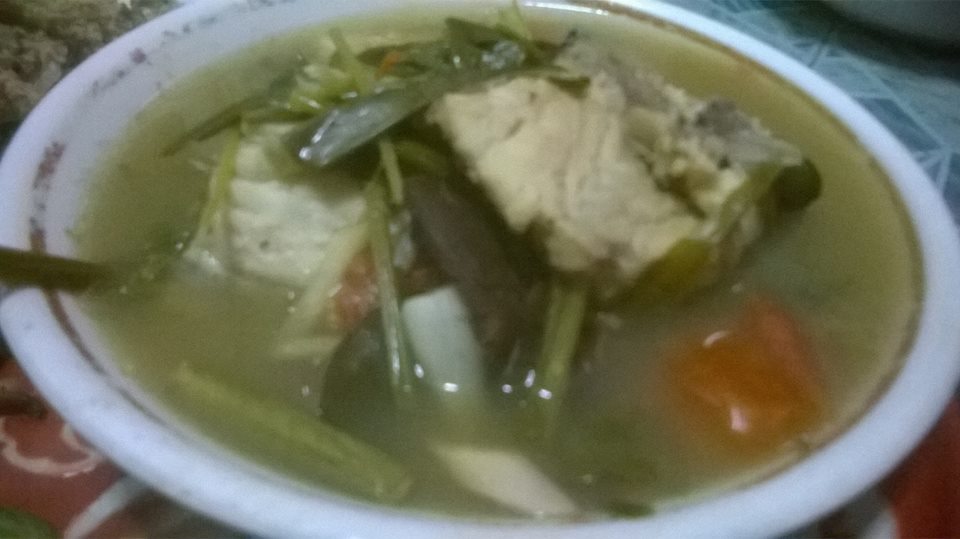 ความสุขของผมคือได้ทำอาหารให้คนที่รักได้กิน วันนี้ลาบกับต้มยำปลายี่สกครับ