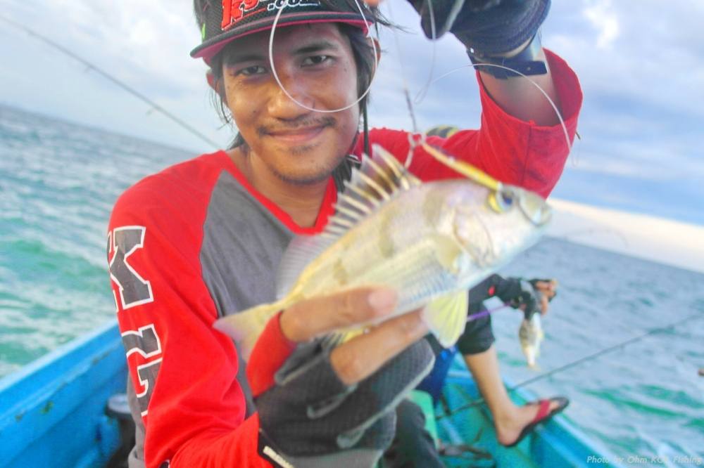 micro jig แนวกันคลื่น..