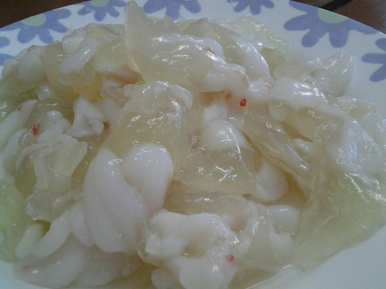 ไข่หมึกผัดกระเทียมพริกไทย