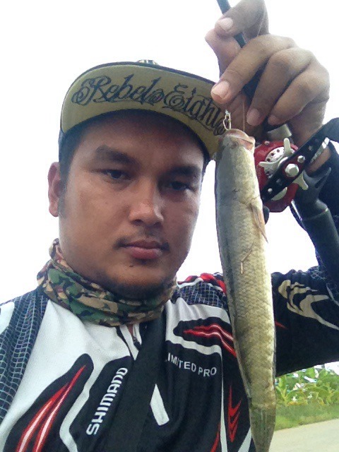 พอหาตัวได้ครับกับกบยางเกวลิน
